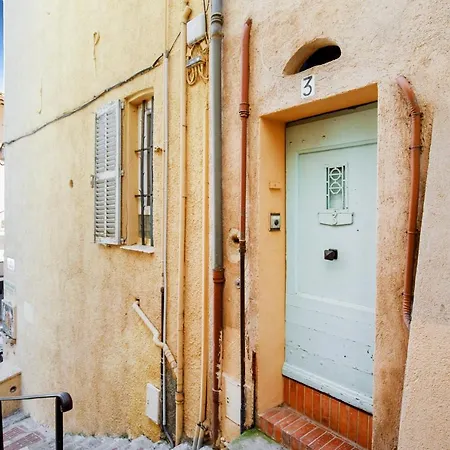 Panisse Yourhosthelper Apartment *