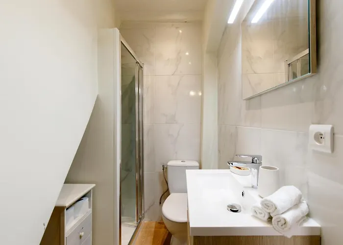Panisse Yourhosthelper Apartman